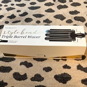 TrueBeauty Triple Barrel Waver - Black
